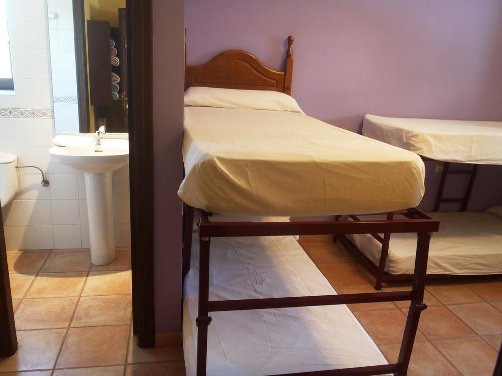 Albergue Las Almunias الغرفة الصورة